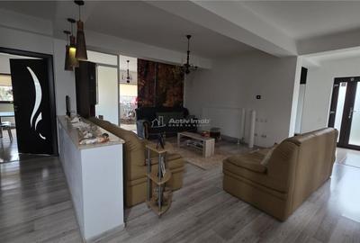 Casă cu 6 camere cu Teren 664 Mp în Central