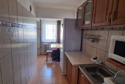 Garsonieră decomandată în Badea Cârțan