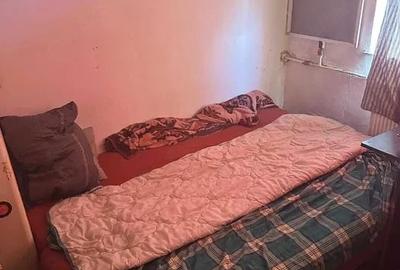 Garsonieră decomandată în Podu Roș