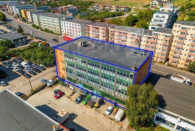 Spațiu industrial, de 2,738 mp, în Nord-Est