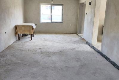 Casă cu 3 camere cu Teren 400 Mp în Central - 3