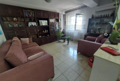 Apartament cu 3 camere decomandat în Prelungirea Ghencea - 6