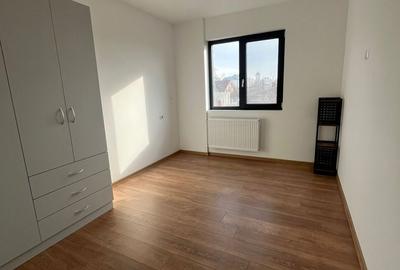 Apartament cu 3 camere în Central - 3