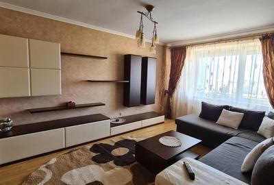 Apartament cu 3 camere decomandat în Nufărul