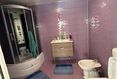 Casă cu Teren 306 Mp în Central - 11