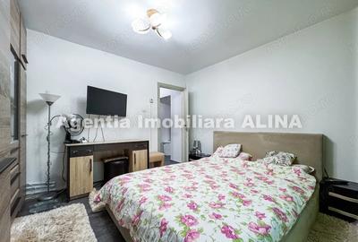 Apartament cu 2 camere decomandat în Gojdu