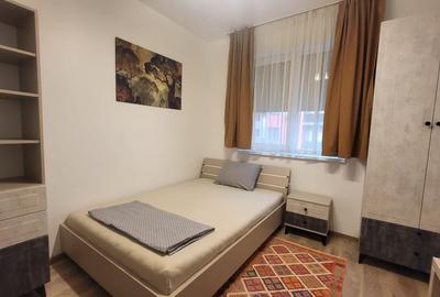 Apartament cu 3 camere semidecomandat, mobilat în Giroc - 11