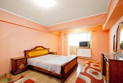 Apartament cu 3 camere decomandat, mobilat în Faleză - 2