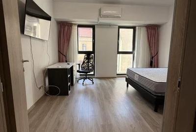 Apartament cu 2 camere decomandat în Gara de Nord