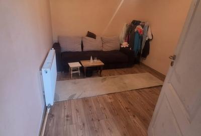 Casă cu 5 camere cu Teren 250 Mp în Măgurele - 2