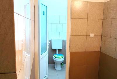 Spațiu comercial, de 270 mp, în Central - 5
