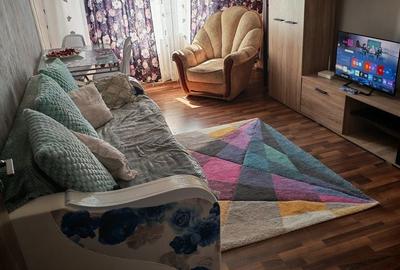 Apartament cu 2 camere semidecomandat în 1 Decembrie 1918
