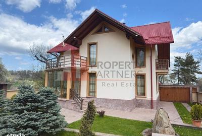 Casă cu 4 camere în Sohodol