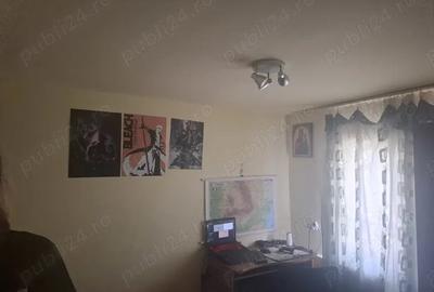 Apartament cu 3 camere semidecomandat în Central - 6