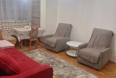 Apartament cu 3 camere semidecomandat în Central - 7
