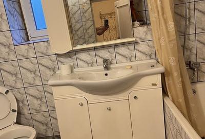 Casă cu 3 camere decomandat în Central - 7
