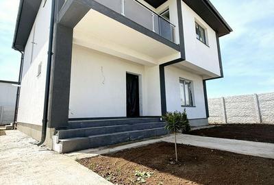 Casă cu 5 camere cu Teren 335 Mp în Vidra - 13