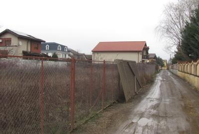 Teren Construcții intravilan de 1500 mp, în Prelungirea Ghencea