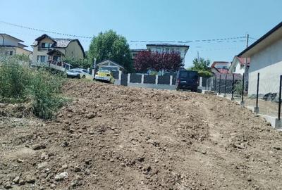 Teren de 900 mp, în Central