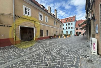 Apartament cu 4 camere decomandat în Centrul Istoric - 6