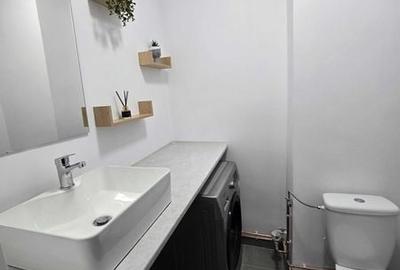 Apartament cu 4 camere decomandat în Central - 4
