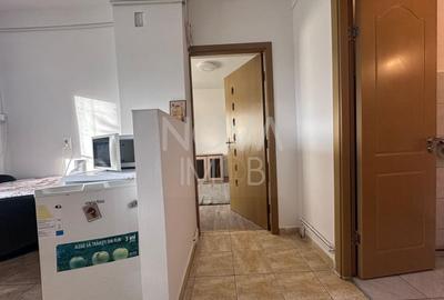 Garsonieră decomandată, mobilată în Hipodrom 4 - 5