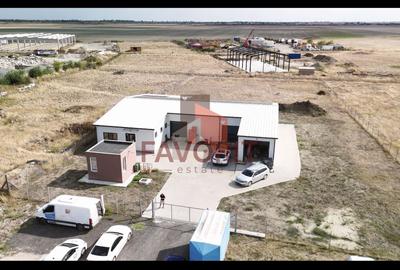 Spațiu industrial, de 360 mp, în Săcălaz