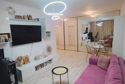 Apartament cu 2 camere decomandat în Păcii