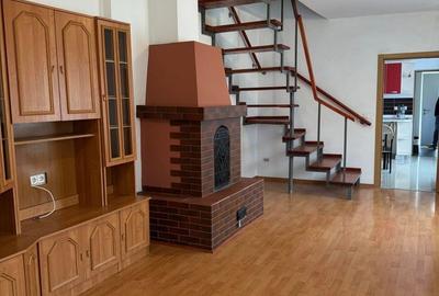 Casă cu 3 camere cu Teren 150 Mp în Roman