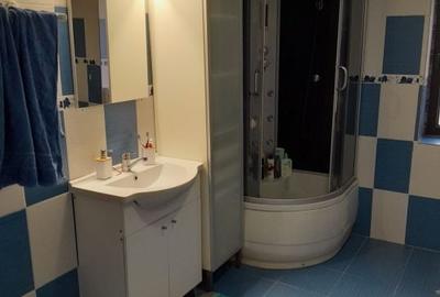 Casă cu 6 camere cu Teren 580 Mp în Central - 12