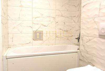 Apartament cu 2 camere decomandat în Torontalului