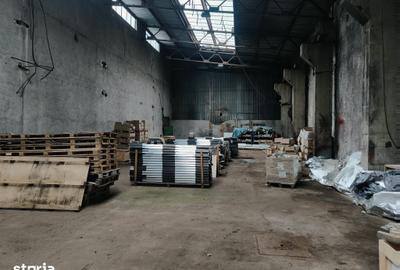 Spațiu comercial, de 1,400 mp, în Dârste