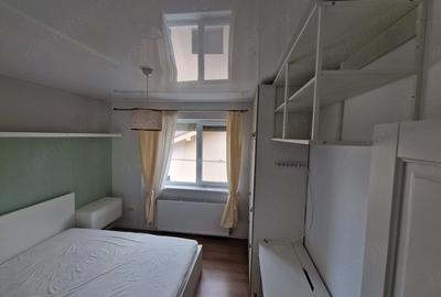 Casă cu 4 camere cu Teren 350 Mp în Moșnița Nouă