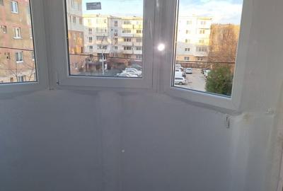 Garsonieră semidecomandată în Micro 1 - 4