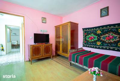 Casă cu 2 camere cu Teren 931 Mp în Șinca