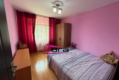 Apartament cu 3 camere decomandat în E3