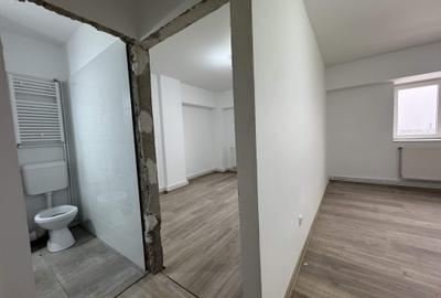 Apartament cu 2 camere semidecomandat în - 5