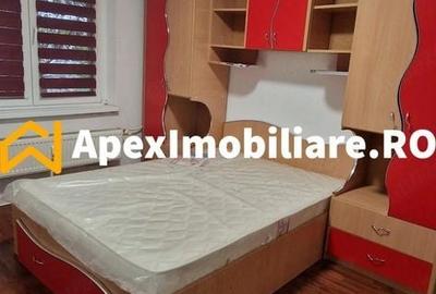 Apartament cu 3 camere decomandat în Dristor