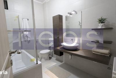 Apartament cu 3 camere decomandat în 1 Mai