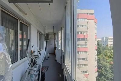 Apartament cu 3 camere decomandat, mobilat în Aviatorilor