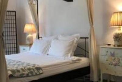 Casă cu 6 camere cu Teren 600 Mp în Schei - 2