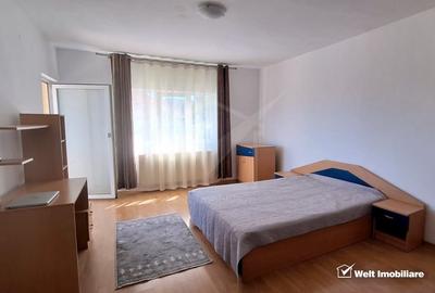 Apartament cu 3 camere decomandat, mobilat în Zorilor