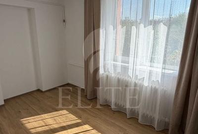 Apartament cu 2 camere în Plopilor - 3