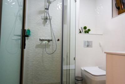 Casă cu 5 camere cu Teren 400 Mp în Valea Doftanei - 16