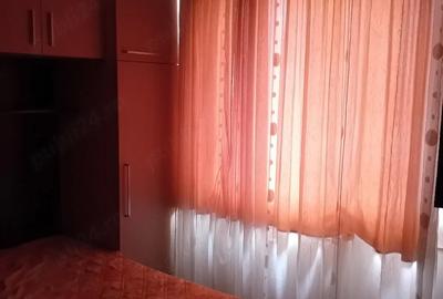 Apartament cu 2 camere decomandat în Giurgiului