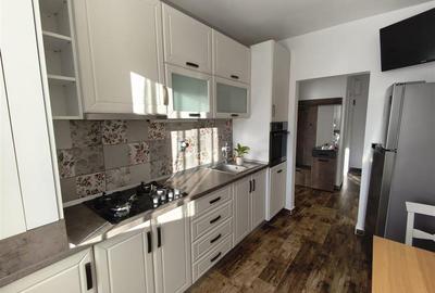 Apartament cu 2 camere decomandat în Răcădău - 6
