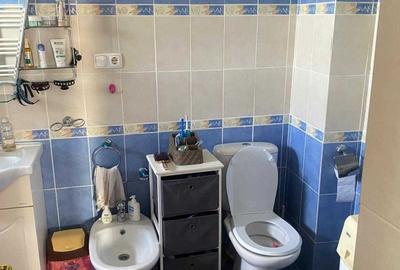 Apartament cu 3 camere decomandat în Micro 16 - 2