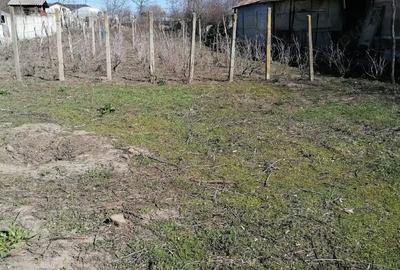 Teren de 712 mp, în Vădăstrița - 1