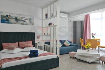 Garsonieră decomandată, mobilată în Mamaia-Sat