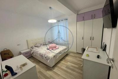 Apartament cu 3 camere decomandat în Calea Moldovei - 8